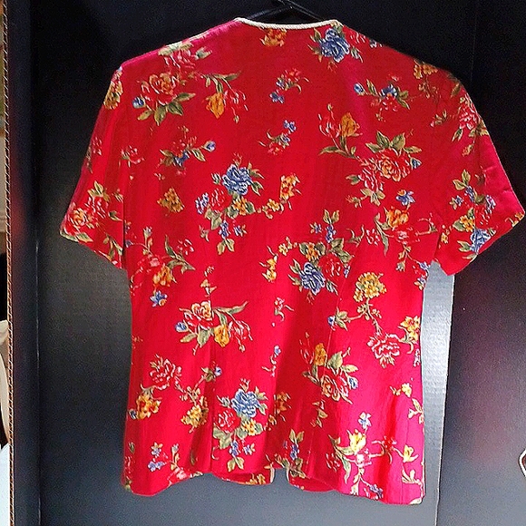 Vintage Vigi Sport Authentic Chinese Top Flower Design, Red, Size 6 - Picture 2 of 3